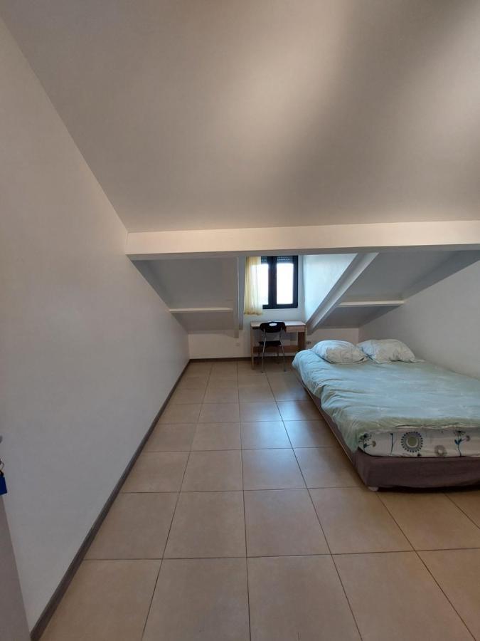 Meuble, Proche De La Gare T12 Longjumeau